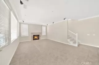 Photo #3: OC23023755 Listing