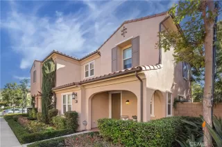 Photo #3: OC23023789 Listing