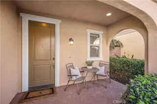 Photo #5: OC23023789 Listing