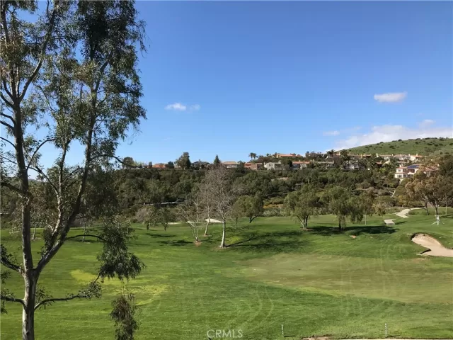 MLS: OC23023792 Condo For Sale