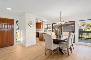 Photo #2: OC23023988 Listing