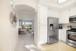 Photo #3: OC23024057 Listing 