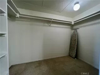 Photo #4: OC23024116 Listing