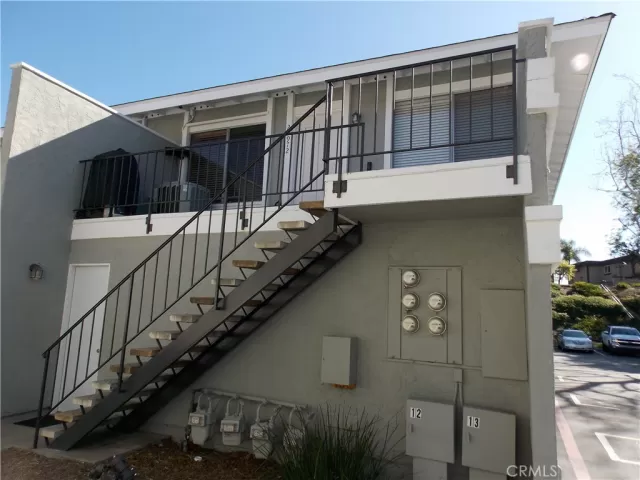 MLS: OC23024157 Condo For Sale