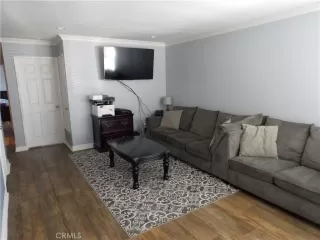 Photo #3: OC23024157 Listing