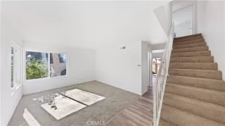 Photo #2: OC23024171 Listing 