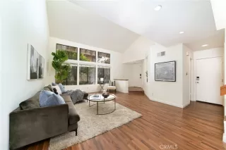 Photo #1: OC23024413 Listing 