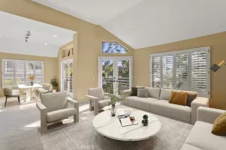 Photo #5: OC23024716 Listing