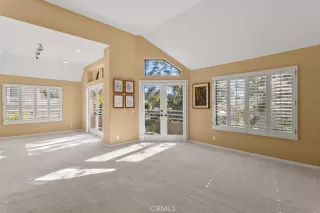 Photo #6: OC23024716 Listing