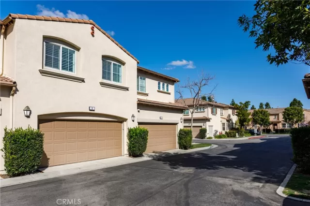 MLS: OC23025671 Condo For Sale