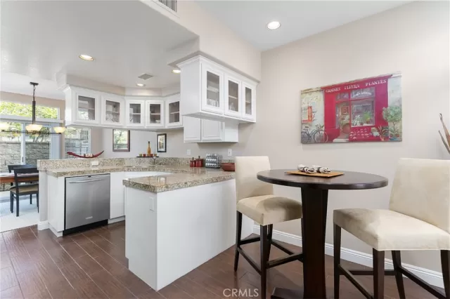 MLS: OC23025674 Condo For Sale