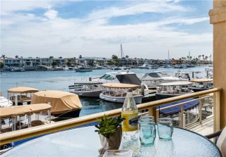 Photo #2: OC23025725 Listing 