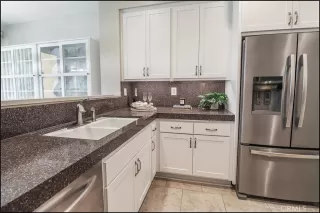 Photo #4: OC23025826 Listing