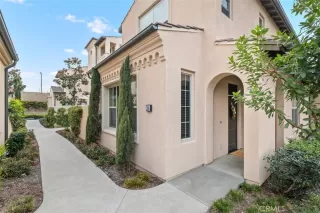 Photo #1: OC23025904 Listing