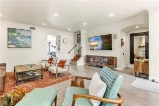 Photo #3: OC23026114 Listing 