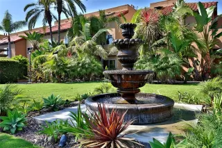 Photo #1: OC23026116 Listing 