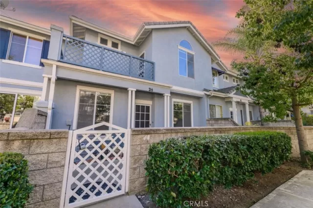 MLS: OC23026506 Condo For Sale