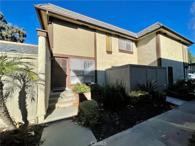 MLS: OC23026827 Condo For Sale