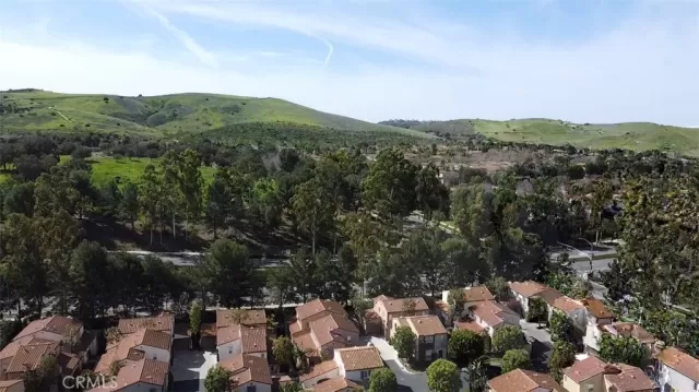 MLS: OC23026993 Condo For Sale