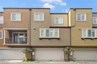 More Details about MLS # OC23027025 : 8 NAUTICAL MILE DRIVE