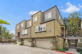 Photo #5: OC23027025 Listing 