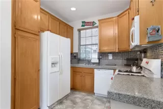 Photo #1: OC23027289 Listing 