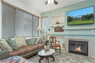 Photo #4: OC23027289 Listing 