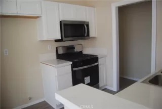 Photo #3: OC23028113 Listing 