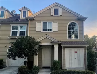 Photo #2: OC23028118 Listing