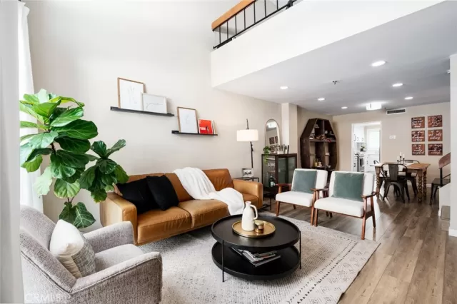 MLS: OC23028443 Condo For Sale