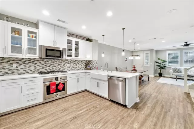 MLS: OC23028447 Condo For Sale