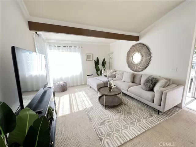 MLS: OC23028611 Condo For Sale
