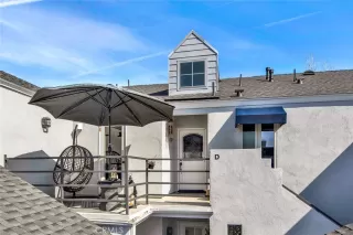 Photo #2: OC23028624 Listing 