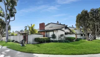 More Details about MLS # OC23028665 : 4536 HEIL AVENUE 1