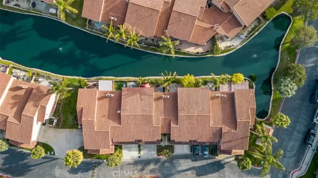 MLS: OC23028806 Condo For Sale