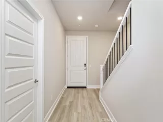 Photo #3: OC23028946 Listing 