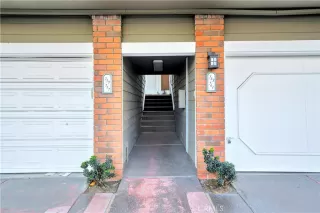 Photo #2: OC23028971 Listing