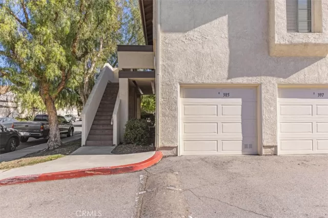 MLS: OC23029315 Condo For Sale