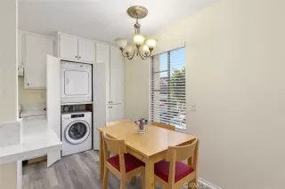 Photo #3: OC23029315 Listing