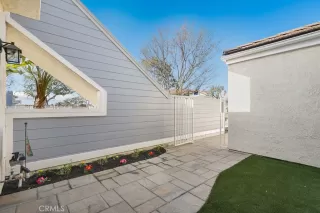 Photo #3: OC23029659 Listing 