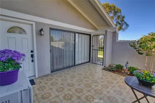 Photo #6: OC23029867 Listing