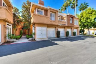 Photo #1: OC23029896 Listing 