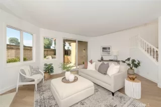 Photo #5: OC23029896 Listing 