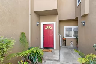 Photo #1: OC23029903 Listing