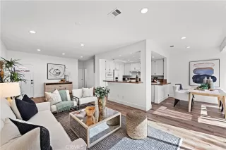 Photo #5: OC23029903 Listing