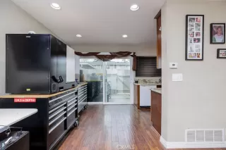 Photo #6: OC23030272 Listing 