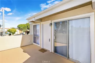 Photo #1: OC23030408 Listing 