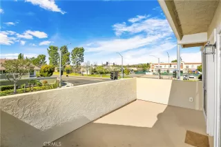 Photo #3: OC23030408 Listing 