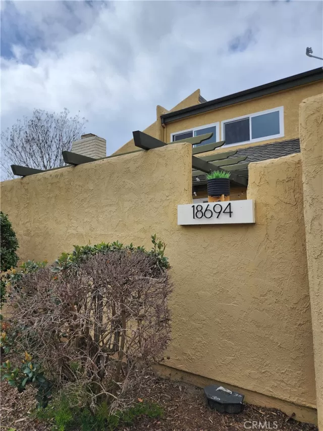 MLS: OC23030465 Condo For Sale