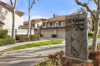 Photo #1: OC23031230 Listing 